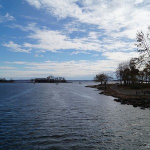 【Five Island Park】New Rochelleのビーチから島が見渡せる公園