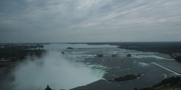 【Embassy Suites Niagara Falls Hotel】ナイアガラの滝を見下ろす絶景ホテル