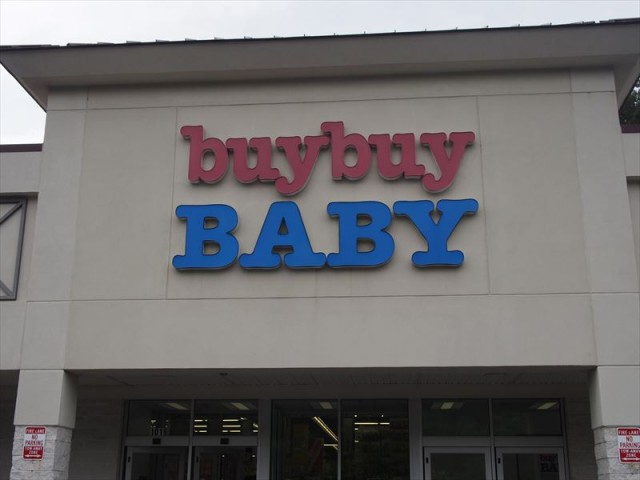 【buy buy baby】 ベビーザラスに並ぶベビー用品の殿堂